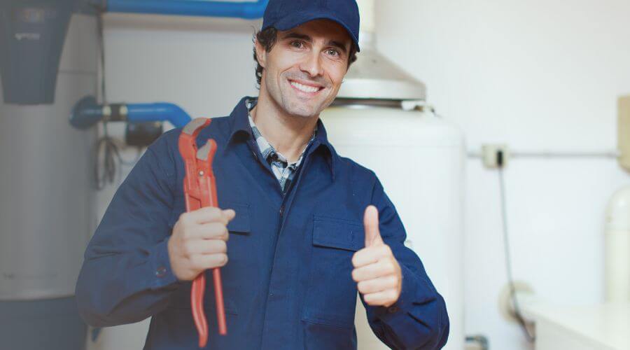 Expert burst pipe repair services in Lineville, IA